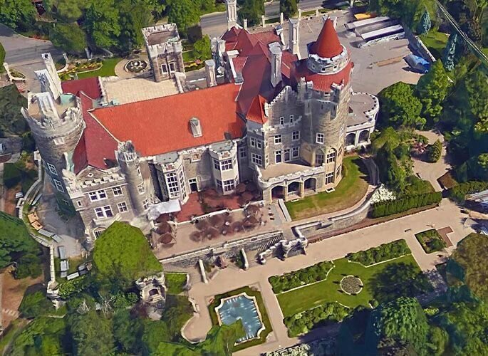 casa loma artificial lawn installation